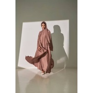 Modest Muslimah Abaya