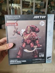 JOYTOY 1/18 比例《戰鎚：荷魯斯之亂》千子軍團海內泰神秘卡巴爾海內泰刀鋒（Thousand Sons Khenetai Occult Cabal Khenetai Blademaster）c
