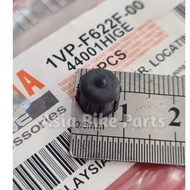 Yamaha Lagenda FI Side Panel Damper / Getah Belakang Inner Ekor - 1VP-F622F-00