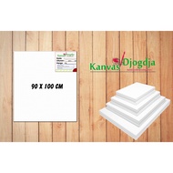 Premium span canvas measuring 90 cm x 100 cm