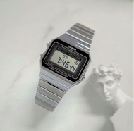 CASIO 卡西歐 復古文青風 LED照明 電子 鋼帶錶 (銀) 超薄錶殼 A700W-1A