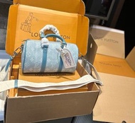 2️⃣星期到貨‼️🆕LV 牛仔 枕頭包