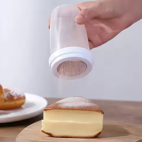 Manual Plastic Handheld Flour Sieve Lidded Mesh Sugar Shaker Flour Dispensing with Lid Home Baking K