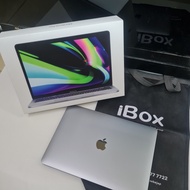 IBOX MacBook Pro m2 2022 M2 Chip 13" |nch 256GB RAM 8GB second bekas fullset