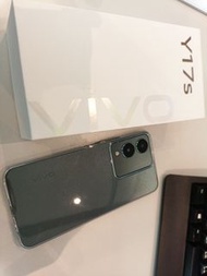 Vivo y17s have warranty 4+128g