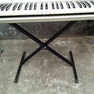 chân để đàn organ đơn