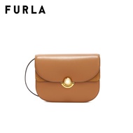 FURLA กระเป๋าสะพายผู้หญิง รุ่น SFERA S CROSSBODY ROUND สี BRANDY