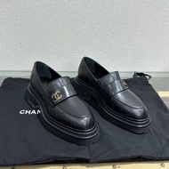 CHANEL 金扣菱格樂福鞋 35號 全新配件:盒子塵袋