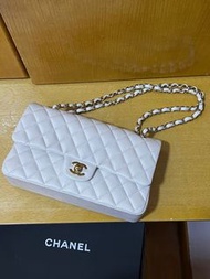 [必須齊驗］Chanel White Classic Flap - Medium (25.5) - Caviar 荔枝皮 (只用過一次）-購自利園 - 白色 CF- 全套連紙袋書仔
