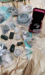 大量翡翠成品 原石 邊角料 明料 有意按我主頁