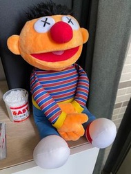 賣 KAWS Sesame Street 芝麻街 Ernie Soft Toy 毛公仔 Doll Uniqlo Bird Bert Elmo Cookie Monster