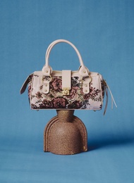 Papapetch.h - Small Queen Flora **Pre-order 7-10 days**