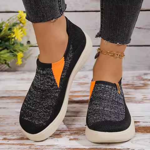 Traditional Beijing-style woven cloth shoes with breathable and comfortable soft soles and anti-slip