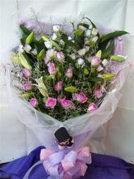 紫有妳最愛妳20朵紫玫瑰加香水百合花束〈畢業熊可換成可愛小熊〉