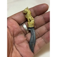 泰国佛牌圣物-麒麟灭魔刀 KRUBA VI ,WAT WERUWAN CHIANG MAI，BE 2558