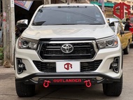 กันชนหน้าเสริมโร้ค - Rogue front bumper กันชนหน้าเสริม OUTLANDER4x4 เน้นความเรียบและความแข็งแรง ปกป้องรถจากกระแทกด้านหน้าช่วงขอบล่าง กันชนเหล็ก4x4