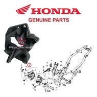 Stay RH FR Cover ( 50311-K0W-NA0 ) ADV 160