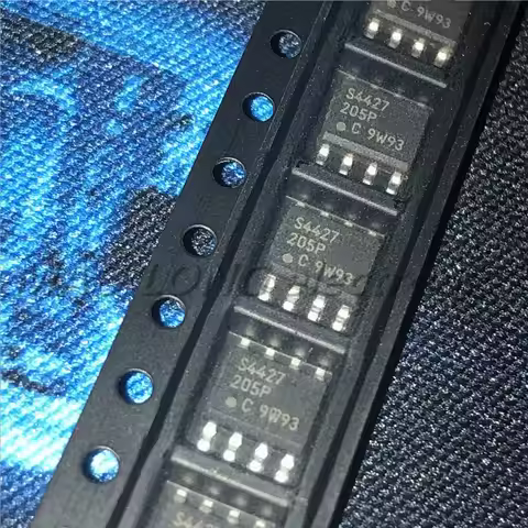 10PCS/LOT IR4427S SOP8 IR4427STRPBF IR4427 SMD IRS4427S S4427 In Stock Power management IC driver ch