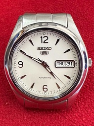 SEIKO5 21 JEWELS Automatic ตัวเรือนสแตนเลส นาฬิกาผู้ชาย มือสองของแท้