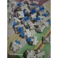 ON HAND 50pcs mechanical keyboard switch blue clicky or brown tactile
