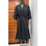 2hand dress.
