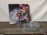 大尺寸「日本 SOGA：雕花玻璃水果盤 」—古物舊貨、懷舊古道具、擺飾收藏、早期民藝、玻璃碗盤收藏