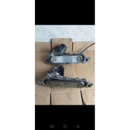 Toyota Fortuner 2Kd Engine Oil Filter Housing & Cooler