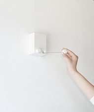 東京仁 - (米白色) 酒店式室內隱形伸縮晾衣繩架 x 1個