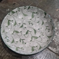 Lotus Plate 8 Inches Deep