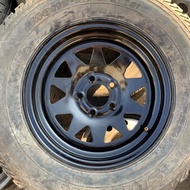 Dismantling Second-Hand 195// 205// 215// 225// 235// 245// 45// 50// 55// 60// 65R15R16R17 Tire