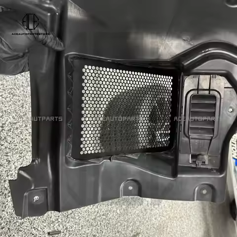 2PCS Racing Enhanced Clearance Front Fender Liner Aluminum Plate For BMW G87 M2 G80 G81 M3 G82 G83 M