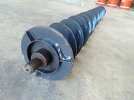 สกรูลำเลียง2 แนวตั้ง DC95GDC105   ยาว98cms รหัส5T071-68510