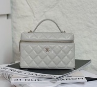 Chanel LP淺灰色飯盒包