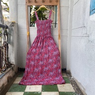 2hand dress with 2 straps, waist 56 to 84cm, length 132cm, code 302