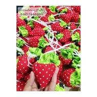 Tas Lipat Murah dan Unik Tas Strawberry Souvenir Pernikahan