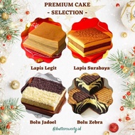 READY Enak Hampers Parcel Natal Christmas Premium Kue Basah Lapis Legit/ Lapis Surabaya/ Brownies/ B