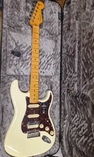 Fender Stratocaster professional 2 HSS電結他連琴盒