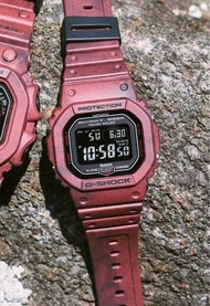 沙漠大地特別系列 GW-B5600SL-4   gw b5600sl 紅岩混色 太陽能藍芽 正個跳字。CASIO G-SHOCK 正品正貨有保養。限時特價。 gwb5600sl