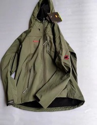 Mammut猛犸象 戶外防風抓絨軟殼外套