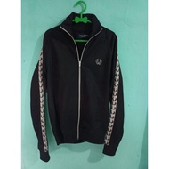 ORIGINAL & QUALITY FRED PERRY TRACKTOP