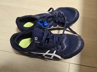 Asics 小童釘鞋