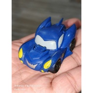 BATMOBILE BATMAN BATMEN BETMEN COLLECTION DECORATIVE DISPLAY TOY ORIGINAL BRAND BLUE SOLID RUBBER GO