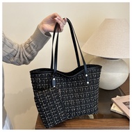 Miss Exaggerated Bag 25151 Tote Handbag Shoulder Large Capacity Commuter Woolen Side Backpack Female