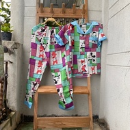 2hand patterned suit, waist 56 to 73cm, length 90cm, code 299