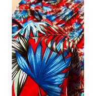 TO07 - Green palm leaf canvas/linen with red background, size 1,45m x 1.6m