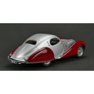 1:18 Talbot Lago Coupe Type 150C by CMC in Silver and Red M165 Model Car