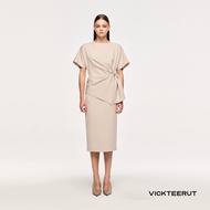 VICKTEERUT (ราคาปกติ 12880-.) Re-Edition Batwing Sleeve Drape Dress เดรสแขนค้างคาว จับเดรป