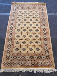 Premium Beige Oriental Carpet 5x3 ft Hand Knotted Wool & Silk | Soft Long Pile Geometric Rug Made in