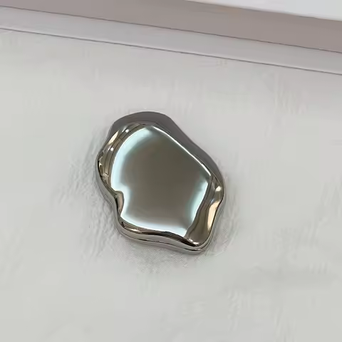 Small Mirror, Cute And Foldable Makeup Repair Mirror Handheld Heart-Shaped Makeup Mirror, Mini Non F