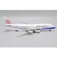 JC WINGS 1: 400 Boeing B747-400 Taiwan China Airlines B-18215